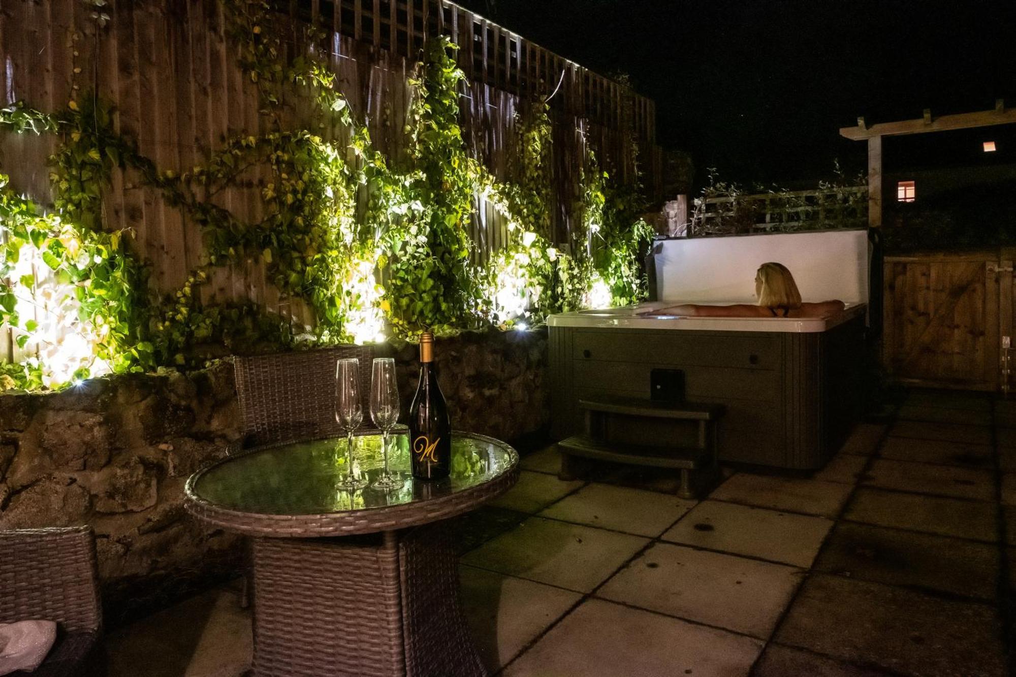 Luxury Couple'S Retreat With Hot Tub At Lindores Newburgh  Bagian luar foto